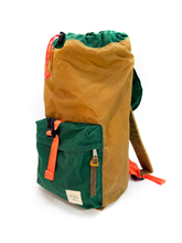 Load image into Gallery viewer, Outpost Waxed Canvas Mid-Kletter Pack