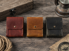 Load image into Gallery viewer, American Leather Goods - Leather Playing Card Case Holder, Poker Card Case Cover