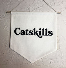 Load image into Gallery viewer, Catskills Hanging Banner - Natural