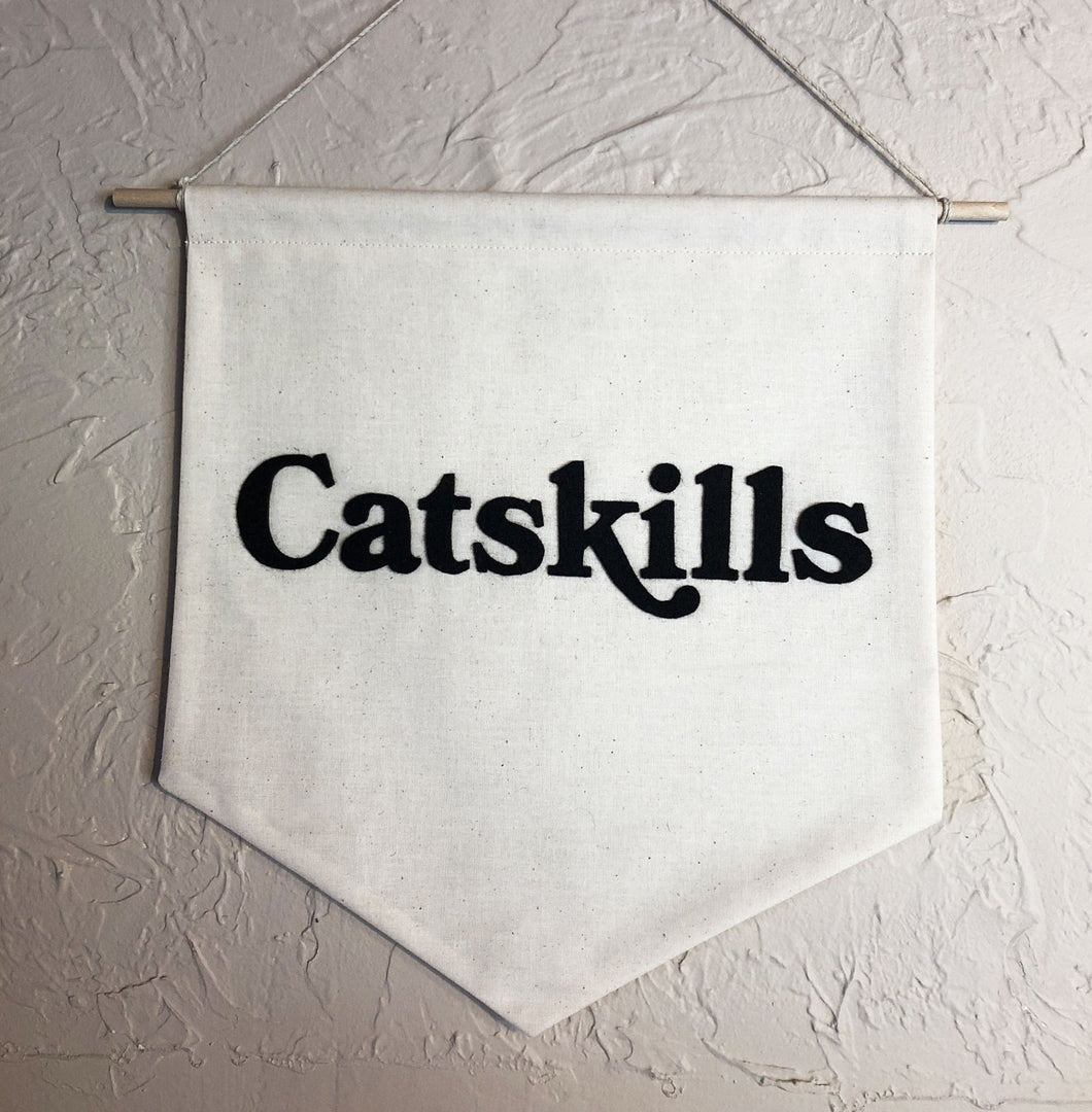 Catskills Hanging Banner - Natural
